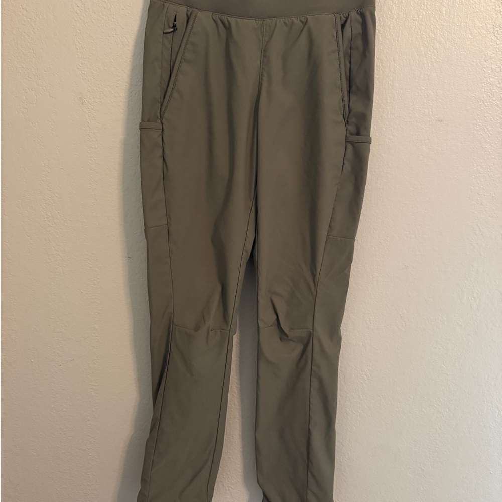 Columbia Green Cargo Pants with Elastic Waistband